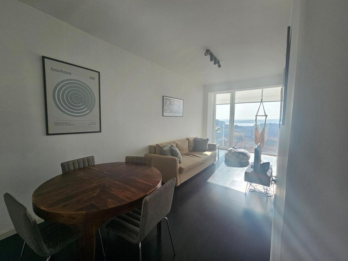 Amazing View Graca Lisbon Apartment ภายนอก รูปภาพ