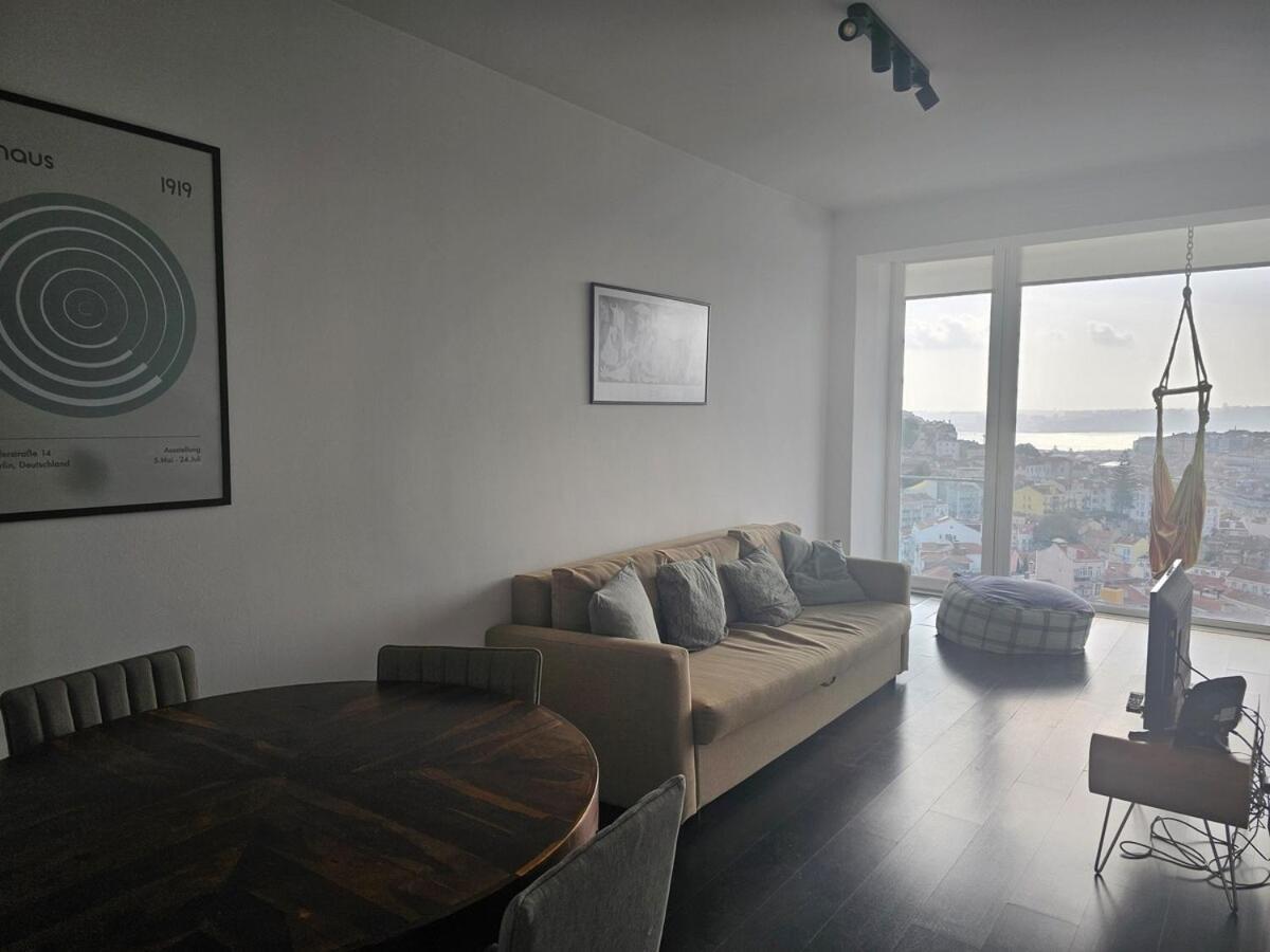 Amazing View Graca Lisbon Apartment ภายนอก รูปภาพ